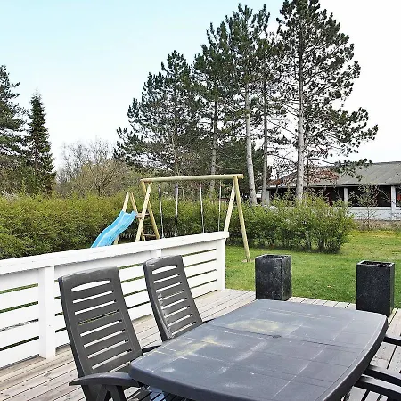 Three-bedroom Holiday In Knebel 4 Casa vacanze Skødshoved Strand